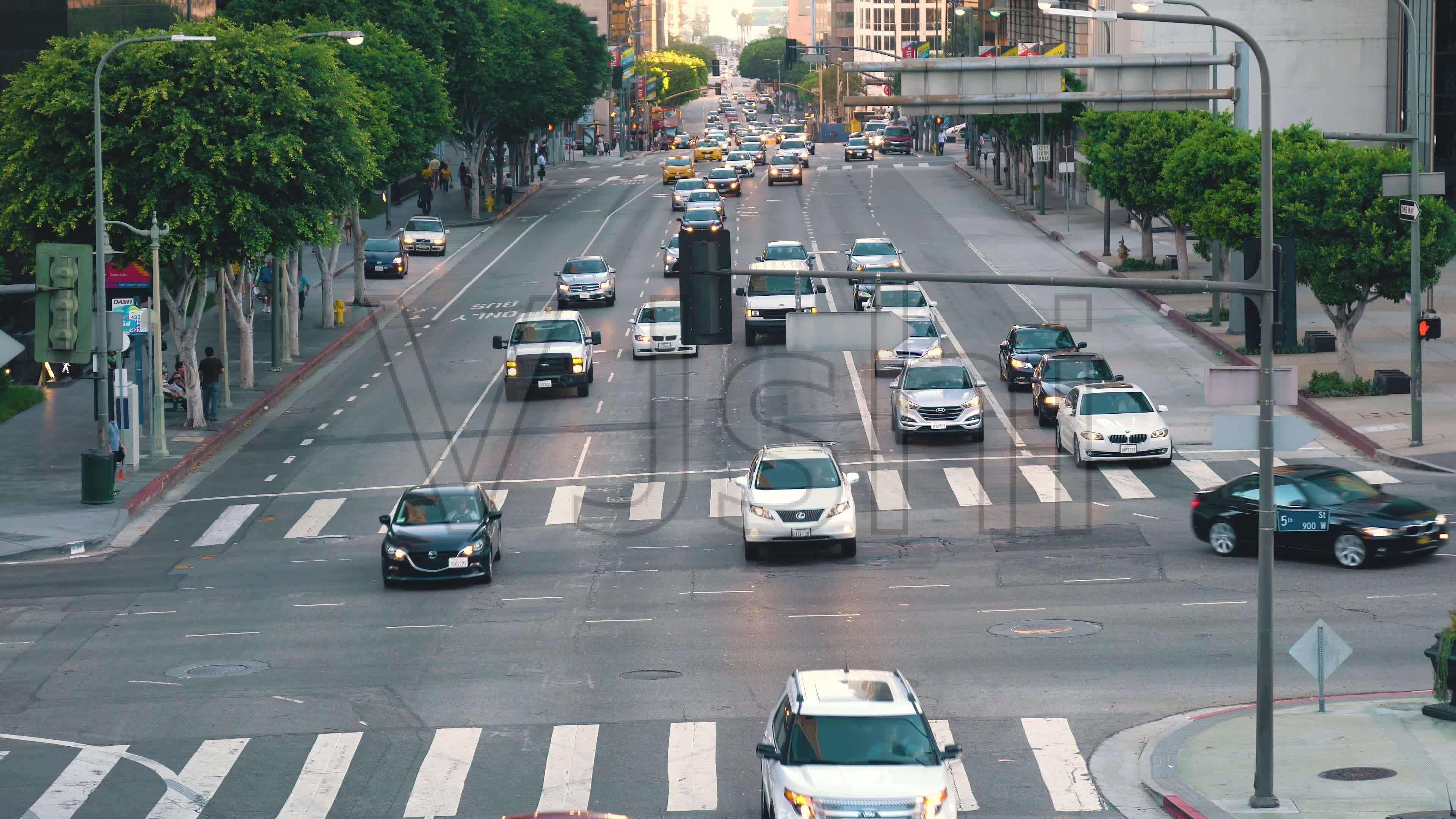 十字路口街景唯美图片图片