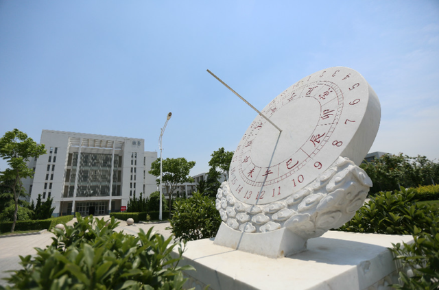 南京理工大学紫金学校，南京理工大学紫金学院宿舍条件怎么样—宿舍图片内景（稳读211大学的王牌专业）