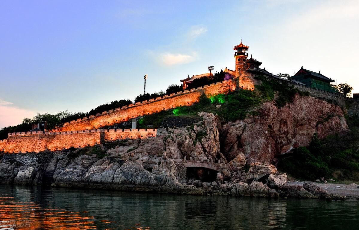 蓬莱阁简介(山东蓬莱阁旅游攻略)