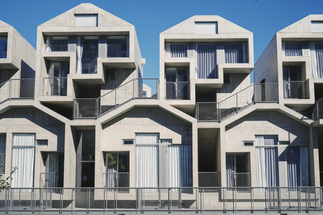 张震岳的《玩乐令》 歌词，张震岳的《玩乐令》（阿那亚，怎么住）