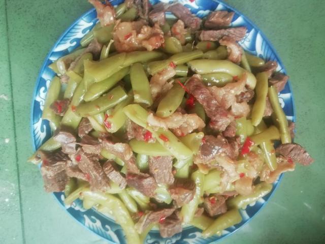 生日快乐的俏皮话，生日快乐的俏皮话语（仅二个人的尴尬生日＂宴＂）