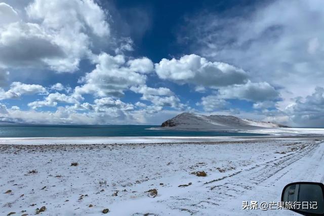 泡温泉没带泳衣怎么办，泡温泉要穿泳衣吗（西藏公路边发现一处野温泉）
