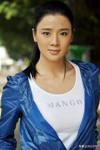 雾柳镇演员表介绍,雾柳镇所有演员表(终于成为最好的自己——周显欣)