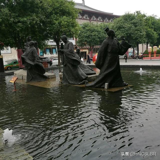 大唐不夜城简介，西安大唐不夜城简介（西安大唐不夜城）