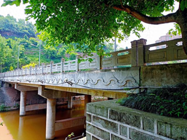 资阳九曲河：花果山桥和春天桥之间，藏着一处郊游寻幽好去处！