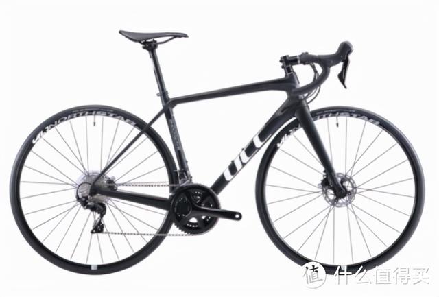 公路自行车推荐，新手入门公路自行车推荐（“百”款4位数预算公路车推荐）