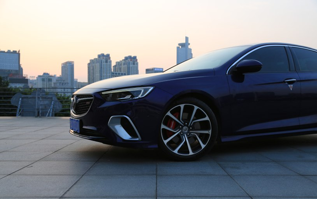 落日余晖是什么意思，落日余晖什么意思（一起追寻“落日余晖”）