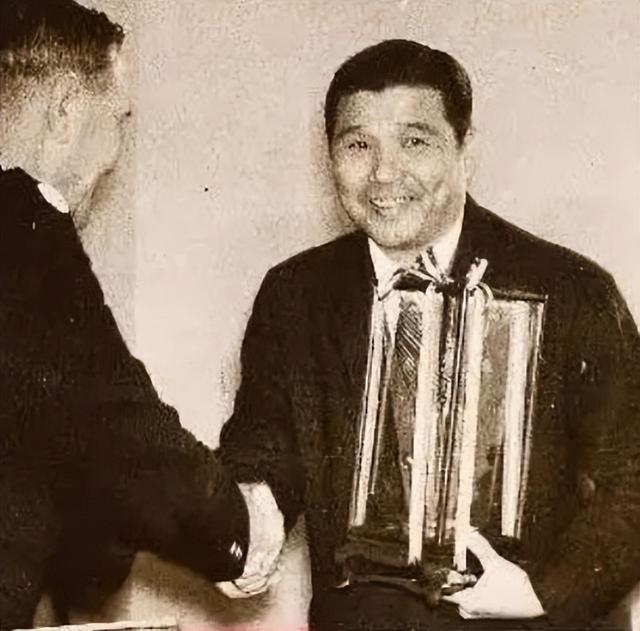 雷洛探长真实原型人物是谁，雷洛探长是什么职位（香港探长吕乐：纵横黑白两道）