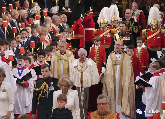 英国现任国王是谁，英国新任国王查尔斯简介（“70年太子”终于加冕成英国国王）