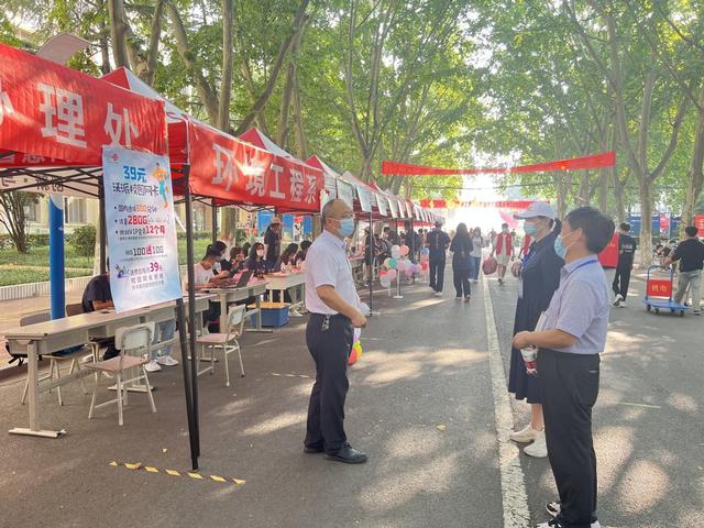 河南水利与环境职业学院，2021级河南水利与环境职业学院新生开学时间和入学指南及入学军训考试（河南水利与环境职业学院7000余名小萌新来啦）