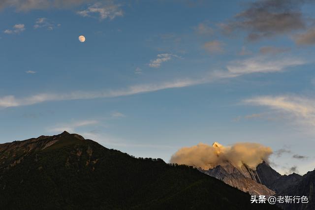 亚丁稻城旅游攻略，稻城亚丁自驾游攻略和费用（痛并快乐着的旅行）