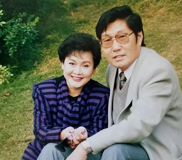 李谷一儿子，李谷一有孩子吗（和金铁霖离婚各自有遗憾）