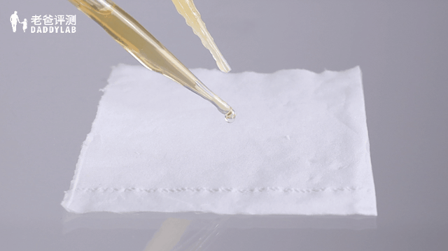 怎么看蜂蜜纯不纯 小窍门辨别蜂蜜真假，怎么看蜂蜜纯不纯（发现这些鉴别方法骗我好多年）