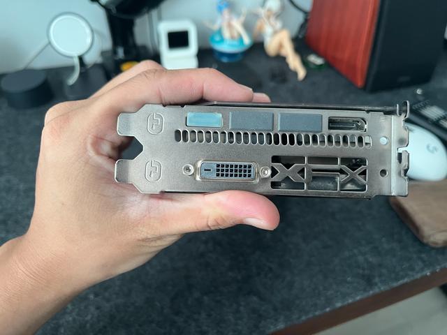 显卡怎么拆下来，电脑显卡怎么拆（的简单拆解分享）