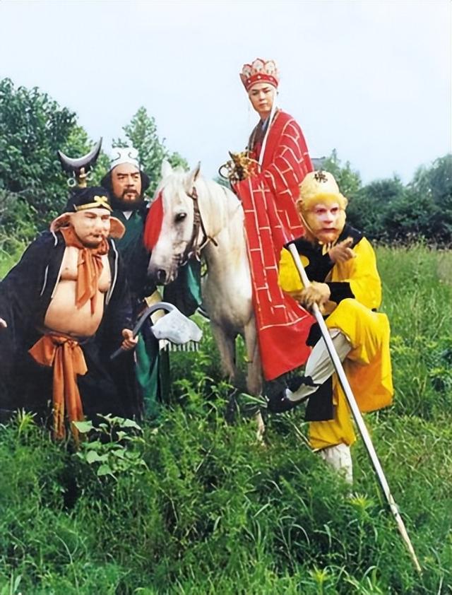 四大名著分别是谁写的，四大名著的作者分别是谁（我国六大名著变四大名著）