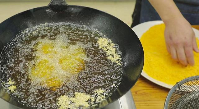 怎么吃才能补充足够的蛋白质，优质蛋白“常见食物”