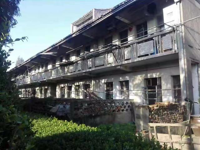 北京桶装水销售协会，桶装水的成本以及利润有多少（中国新首富的神秘往事）