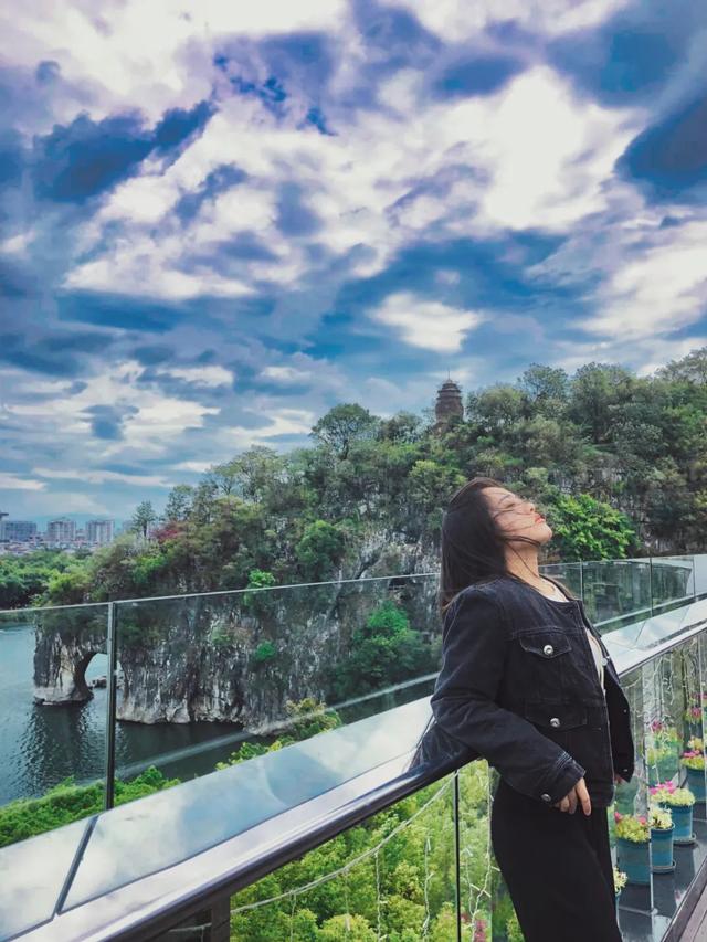 广西有哪些景点值得去，广西有哪些景点值得去看（快把广西这些游玩不累、老少皆宜的山湖美景安排上~）