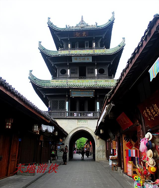 阆中古城景点地图高清版大图，初识中国风水宝地阆中古城