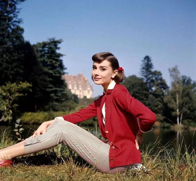 世界十大混血模特，全球最美的10位混血女神