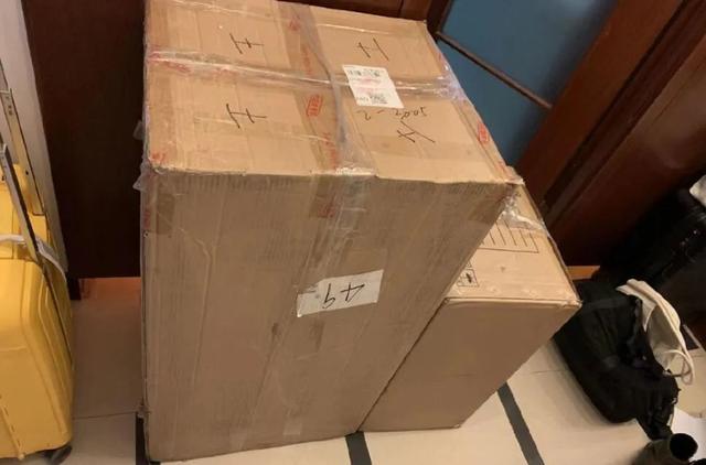 塌房人是什么梗，楼塌了什么梗（徐嘉余疑似劈腿前女友）