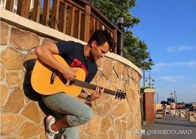 学习音乐的好处，音乐感统训练的好处（哆唻猫 学乐器的4大好处）