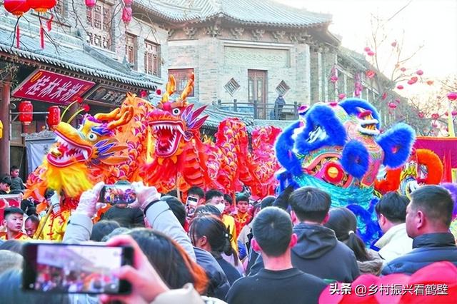 好玩的地方一日游浚县，浚县：满城社火闹新春