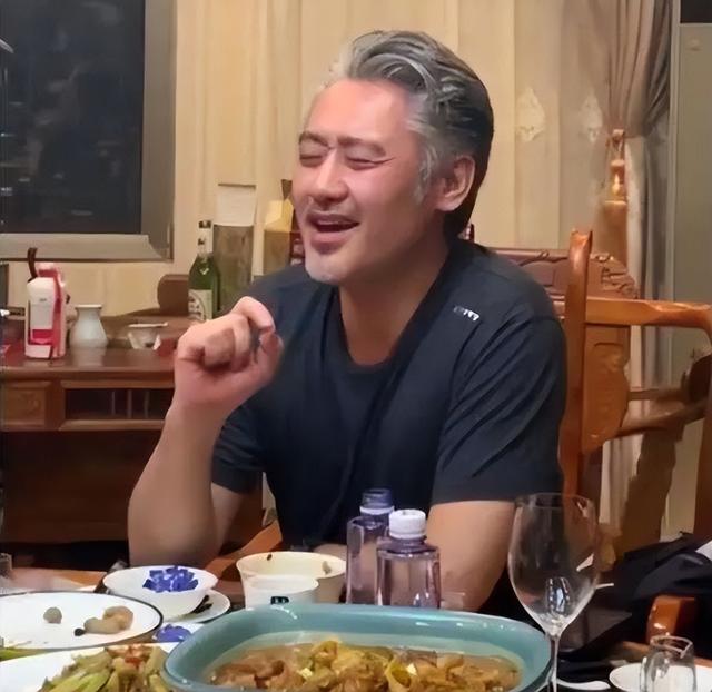 吴秀波的妻子是谁，吴秀波老婆现在状况（懒理吴秀波再曝大瓜）