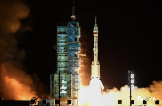 神舟十三号发射时间和返回时间，神舟十三号返回时间（神舟十三号返回舱平安降落）