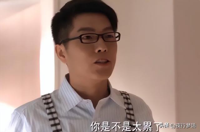 表达自己配不上对方的句子，配不上对方的悲伤句子短句（我觉得他已经配不上我了...）