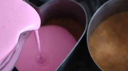 慕斯和奶油的区别，慕斯和奶油有什么区别啊（爆好吃的慕斯蛋糕制作方法）