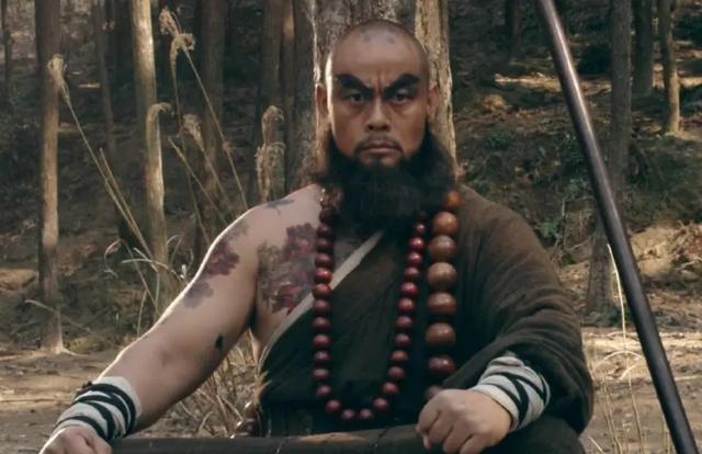 倒拔垂杨柳的主人公是谁，醉打蒋门神的主人公是（水浒传十大高手排名）