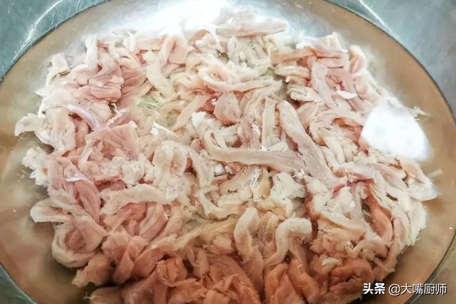 烧猪肉怎么炒好吃，炒猪肉怎么炒（难怪又老又腥不入味）