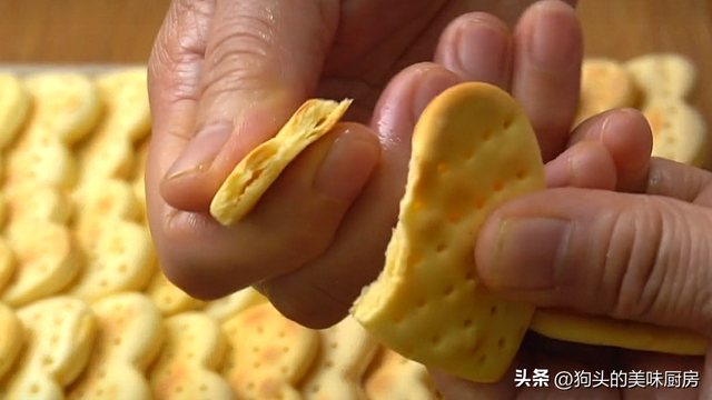 饼干的做法，饼干的做法和配方（想吃饼干不用买）