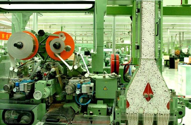 现在做什么最赚钱，现在干什么工作挣钱（国企垄断了大部分赚钱快、利润高的行业）