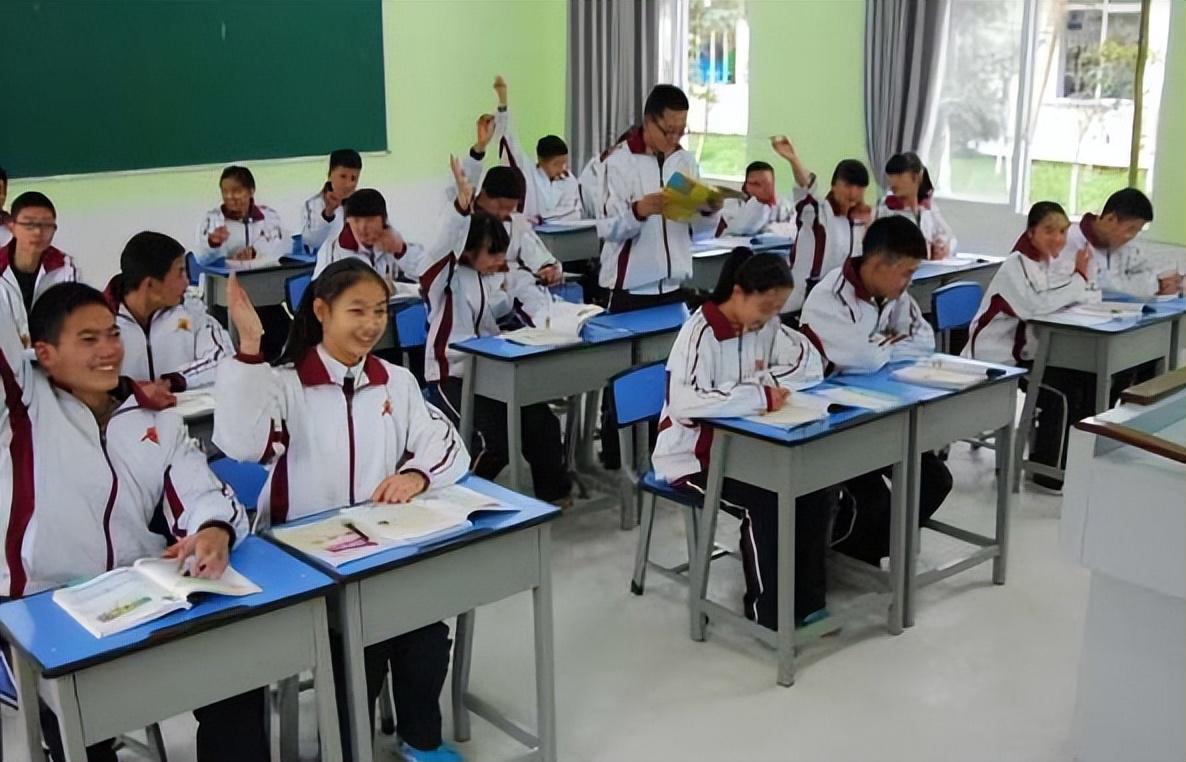 怎么进公立学校当老师（民转公大致敲定）