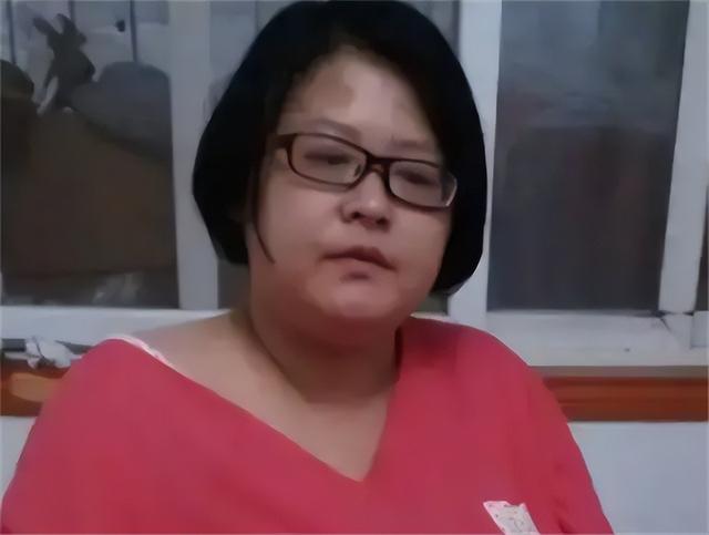 没有妈妈的孩子，没有妈妈的孩子怎么教育（“无腿妈妈”试管生了一对双胞胎）