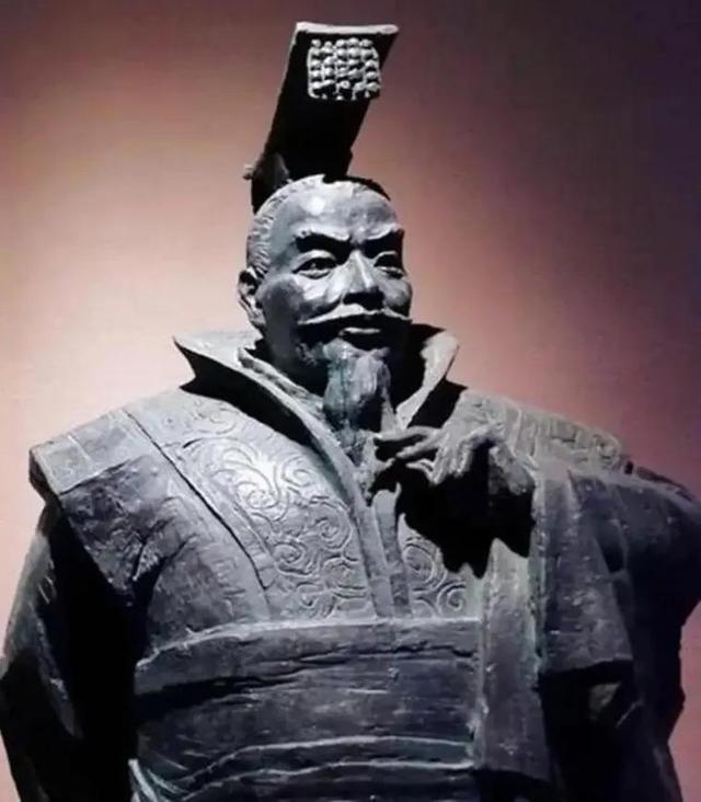 草木皆兵的主人公是谁，草木皆兵的主人公读音（幼时笑他草木皆兵）