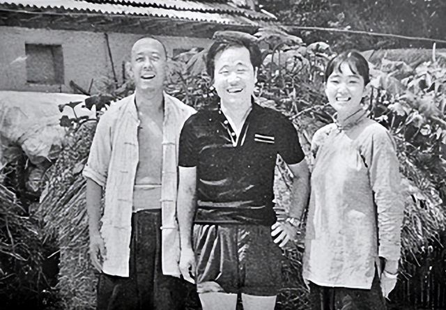 莫言个人资料，莫言资料（小学二年级毕业的妻子）