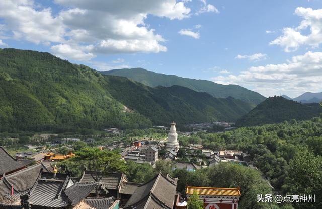 山东名山有哪些，山东名山有哪些景点（专家评出的“中华10大名山”）