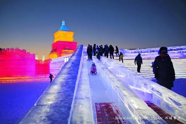 哈尔滨有哪些冰雕旅游景点，这些年我们追逐过的哈尔滨冰雪大世界