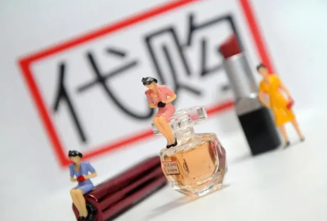 现在干什么最挣钱，现在干什么最挣钱的短视频（超50%的00后都在做副业赚钱）