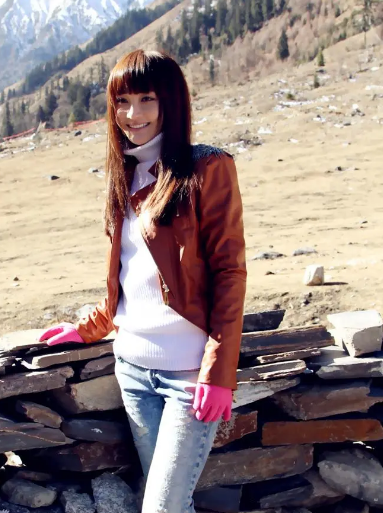 姚笛现状如何，身材高挑气质十足（姚笛：和文章当街拥吻）