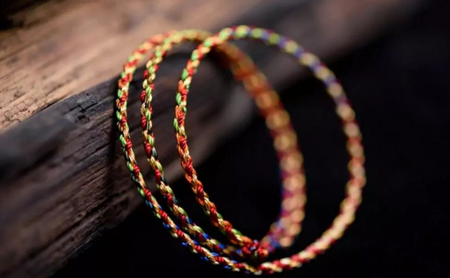 端午节有哪些习俗，端午节的习俗有哪些（除了吃粽子、赛龙舟）