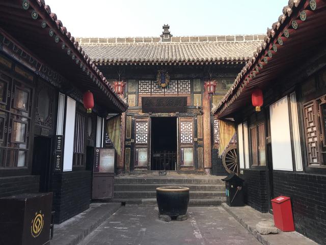 山西历史古城介绍，庭院深深中透着富华