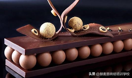 烘焙培训都有什么课程，烘焙课做什么（杭州西点培训班课程一般学些啥）