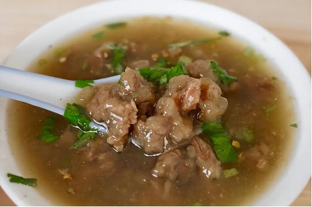 龙岩有哪些特色小吃，龙岩有什么小吃（第六道就是当地的“重口味”美食）