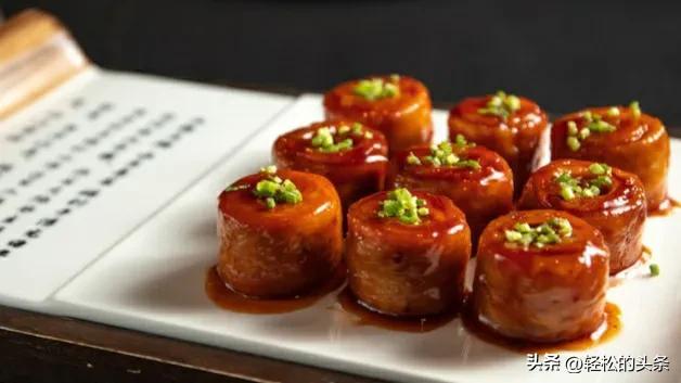 中国八大菜系排名第一的是，中国八大菜系中排名第一的是哪个菜系（特点是雍容华贵、中正大气、平和多样）