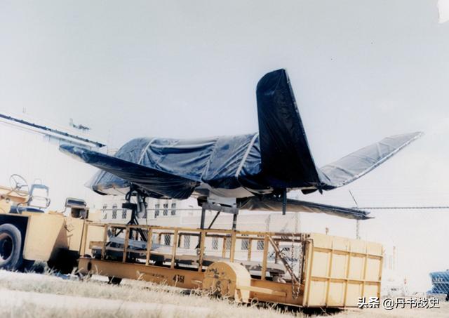 隐形飞机是指什么样的飞机，隐形飞机是指什么（可能是航空史上首款隐身飞机——波音“安静鸟”）