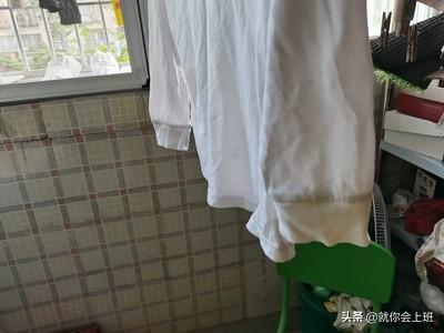 衣服上发霉了有霉点怎么能洗掉，衣服除霉点最快的方法（千万不要扔，试试这么做）